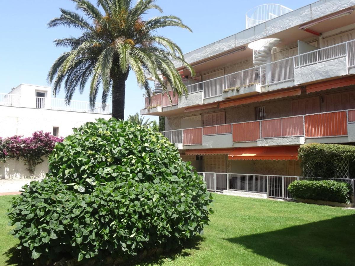 Apartment Les Patios-7 By Interhome Saint-Tropez Buitenkant foto