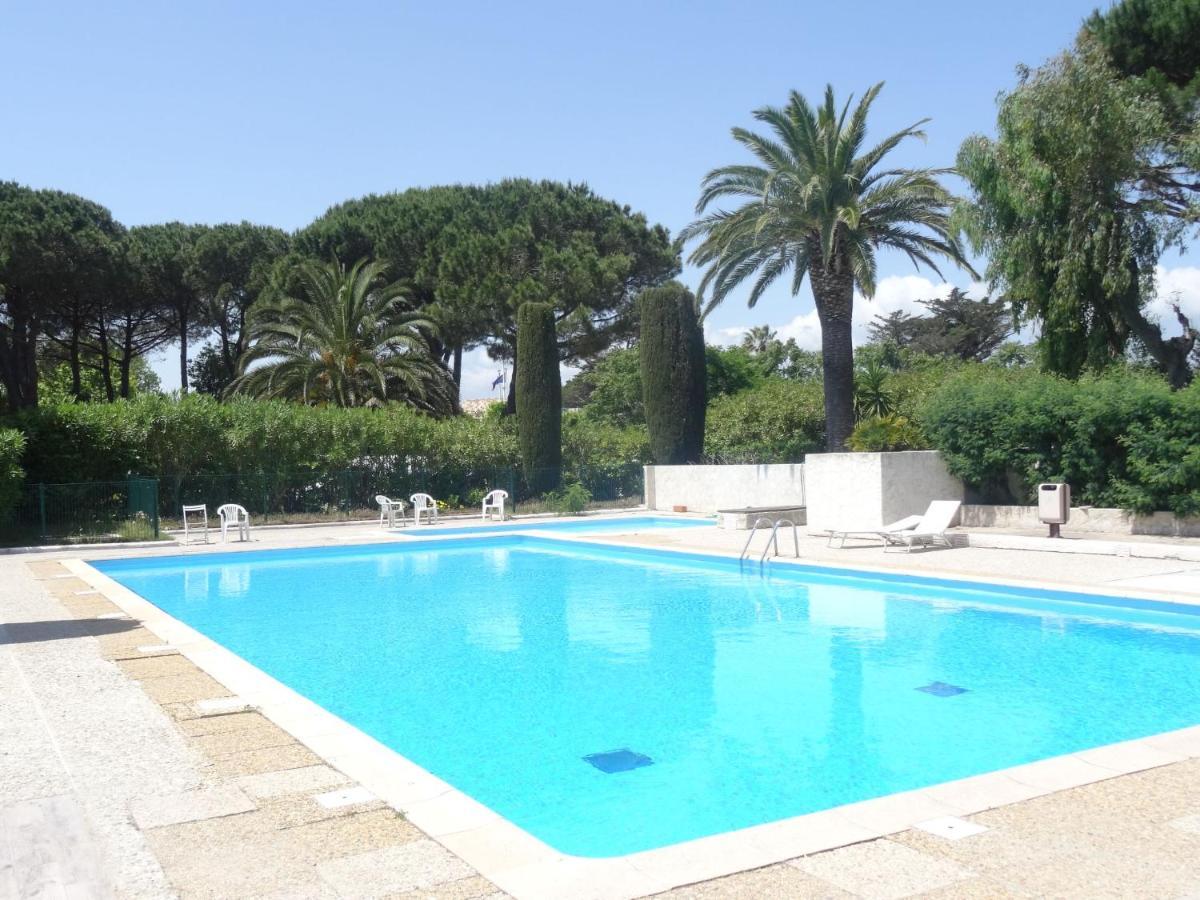 Apartment Les Patios-7 By Interhome Saint-Tropez Buitenkant foto